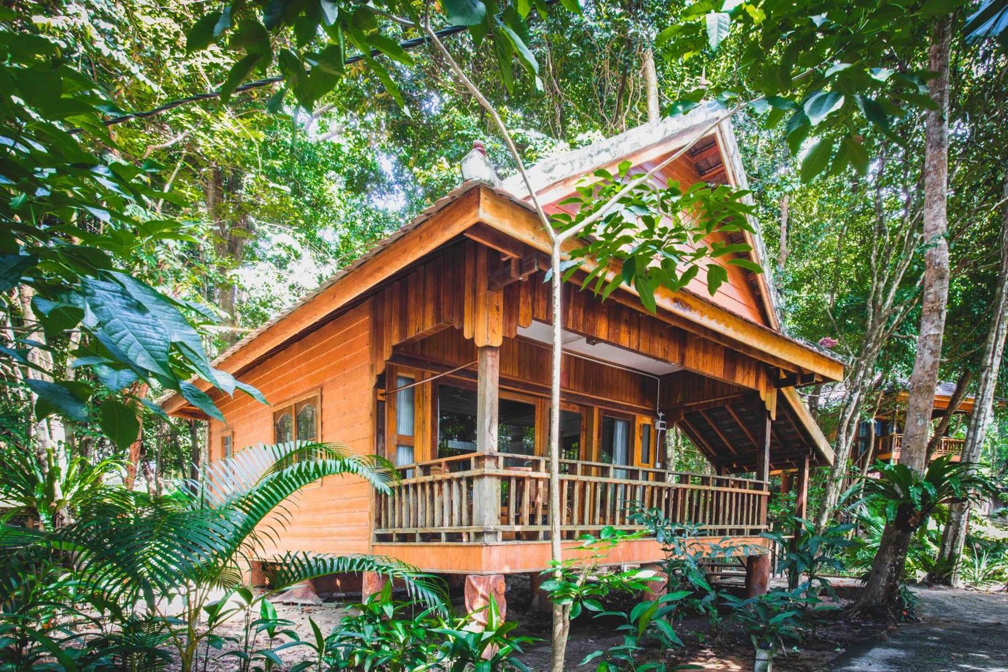 Tree House Bungalows Kaoh Touch ภายนอก รูปภาพ